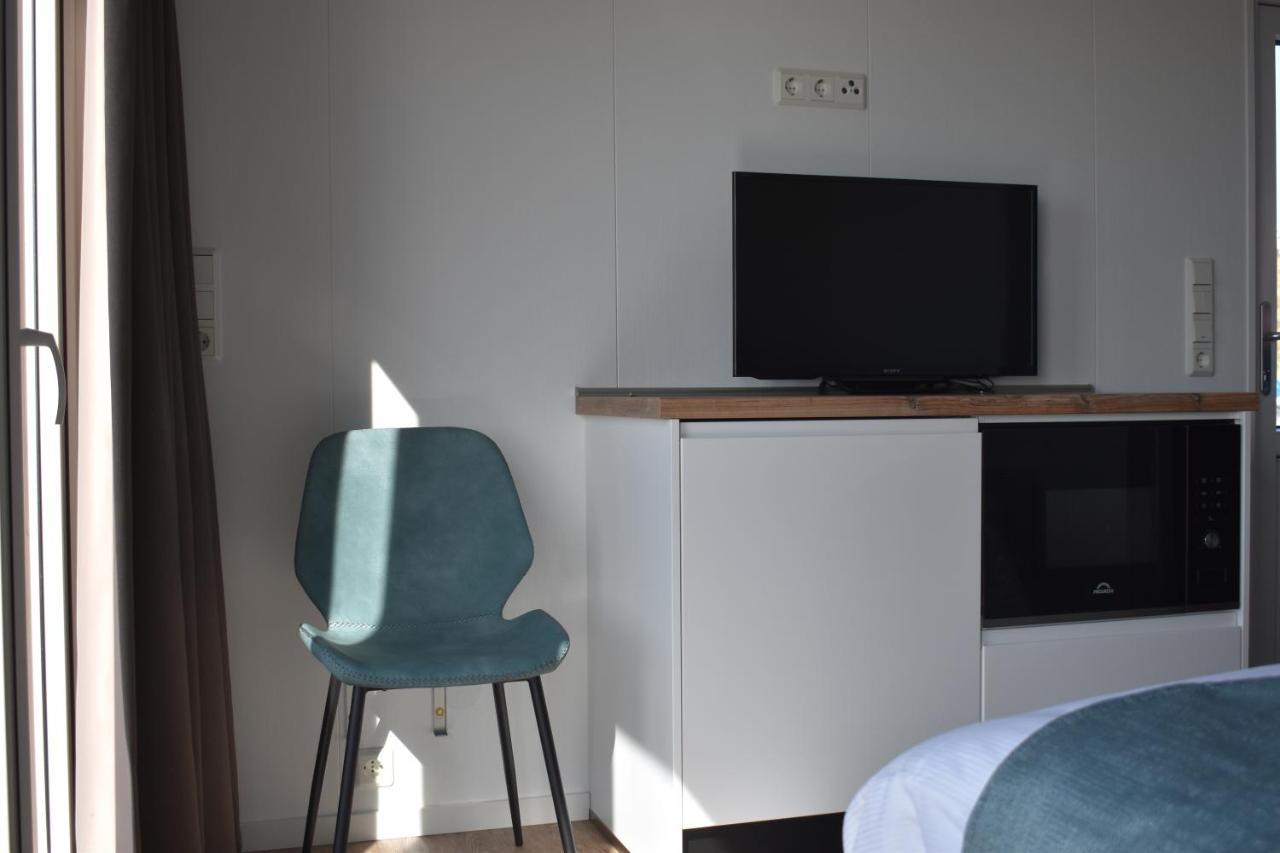Strand 21 Hotelchalets زاندفورت المظهر الخارجي الصورة